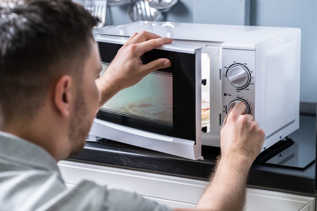 What You Should Know About Heating Food In Microwave With Plastics One Does Simply Cook!