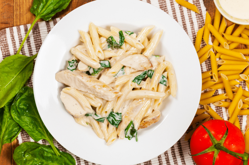 What to Serve With Chicken Alfredo? 11 Sides Ideas + How To Make Them!