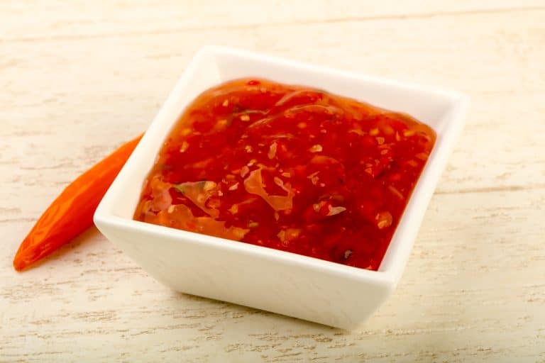 10 Best Chili Sauce Substitutes One Does Simply Cook!